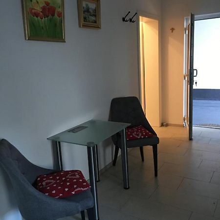 Ferienwohnung Kleine Auszeit Bad Neuenahr-Ahrweiler Bagian luar foto